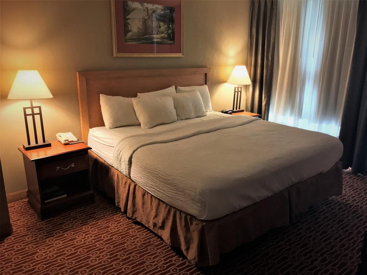 Host Inn An All Suites Hotel Wilkes-Barre Exterior foto