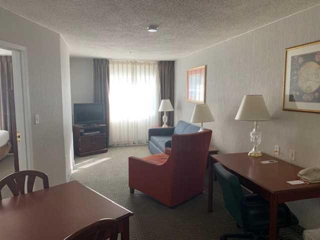 Host Inn An All Suites Hotel Wilkes-Barre Exterior foto